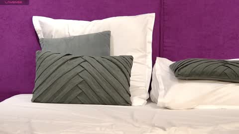 Snapshot of clumsylove chatting on 01/24/25, 09:15 Marina online show from 01/24/25, 09:15