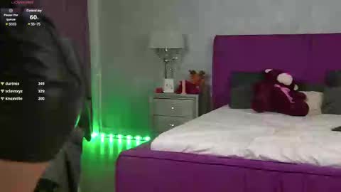 Snapshot of clumsylove chatting on 03/09/25, 04:38 Marina online show from 03/09/25, 04:38