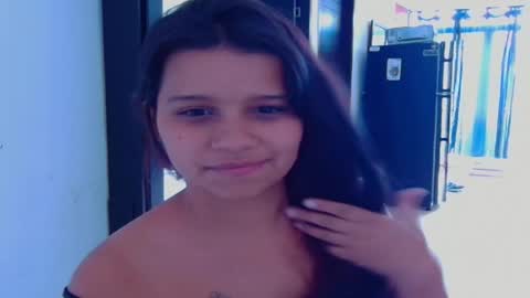 Snapshot of cluplechatur chatting on 06/16/26, 08:44 Meggan y Thiago online show from 06/16/26, 08:44