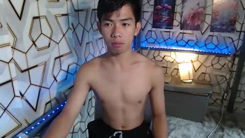 Snapshot of clyde_twinkx chatting on 09/14/25, 07:07 clyde_twinkx online show from 09/14/25, 07:07