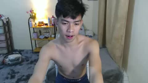 clyde_twinkx online show from 03/18/26, 06:33