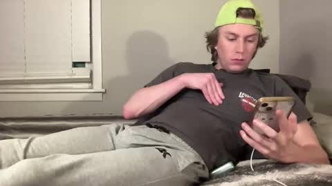 Clyde Austin online show from 11/09/25, 02:32