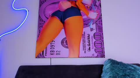 cmila0713 online show from 05/15/26, 11:45