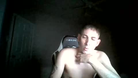 Snapshot of cmypenis chatting on 12/10/24, 05:50 Master Bates online show from 12/10/24, 05:50