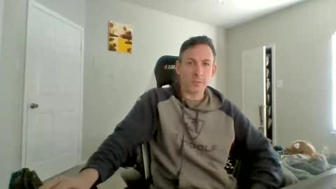 Snapshot of cmypenis chatting on 01/25/25, 05:08 Master Bates online show from 01/25/25, 05:08