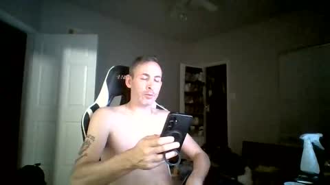 Snapshot of cmypenis chatting on 10/07/25, 12:41 Master Bates online show from 10/07/25, 12:41