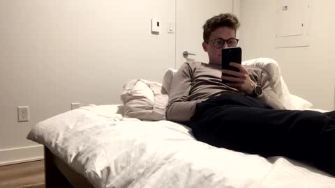 Snapshot of cnicolas39 chatting on 03/08/25, 09:29 Twink Leo online show from 03/08/25, 09:29