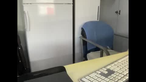 Coach Karl Porn Star Tip me all the way to my next trip online show from 10/26/25, 12:05