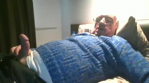 cock9635 online show from 03/02/25, 01:38