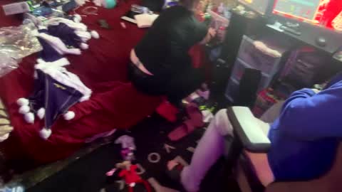 COCK N CREAMZ  WET DREAMZ online show from 12/14/24, 07:18