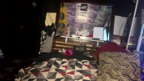 COCK N CREAMZ  WET DREAMZ online show from 12/18/24, 08:09