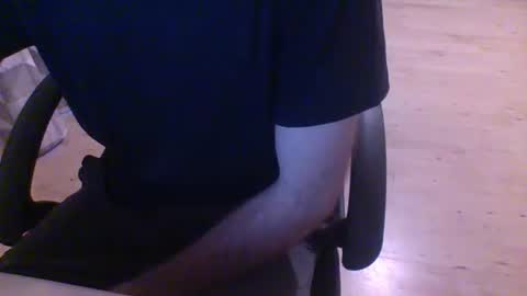 Snapshot of cocket_d7 chatting on 09/19/25, 06:30 Kik Tallin22 online show from 09/19/25, 06:30