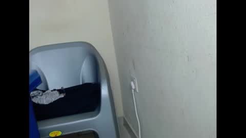 cockfanx online show from 01/21/25, 06:00