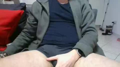 . online show from 03/25/26, 08:48