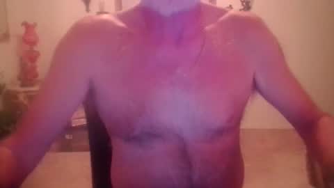 Snapshot of cockpumpforyou chatting on 01/01/25, 09:39 Cock Pump For You online show from 01/01/25, 09:39