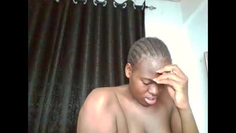Snapshot of coco_vixen9 chatting on 06/07/26, 07:17 coco vixen9 online show from 06/07/26, 07:17