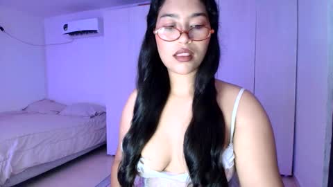 cocoa886863 online show from 11/13/25, 11:58