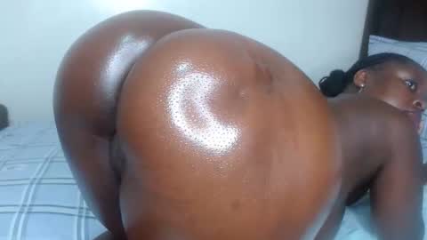 cocoa_devine online show from 02/02/26, 11:53