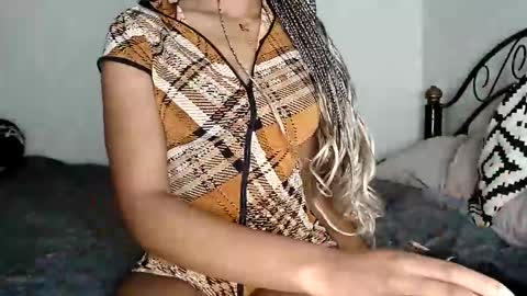 Snapshot of cocobella_ chatting on 01/11/25, 06:54 cocobella_ online show from 01/11/25, 06:54