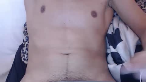 Snapshot of cocoboymex chatting on 02/11/26, 04:12 Santi online show from 02/11/26, 04:12