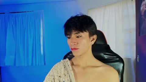 Snapshot of cococumps chatting on 06/17/26, 11:56 COCO online show from 06/17/26, 11:56