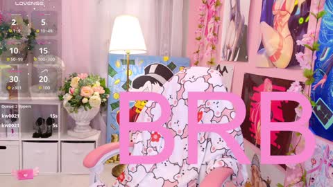 Snapshot of coconut_mia chatting on 02/01/25, 11:58 Mia online show from 02/01/25, 11:58