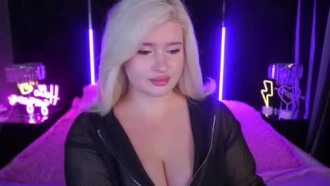 onlyfans amyleyy online show from 10/11/25, 06:56