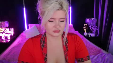 onlyfans amyleyy online show from 10/22/25, 07:08