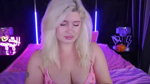onlyfans amyleyy online show from 11/21/25, 08:02