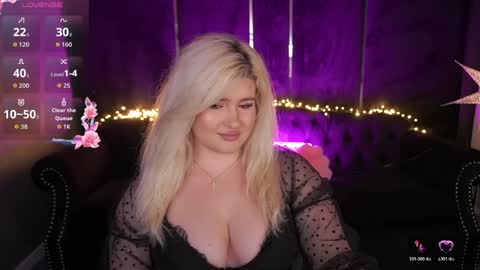 Snapshot of cocosecretss chatting on 05/13/26, 07:17 onlyfans amyleyy online show from 05/13/26, 07:17