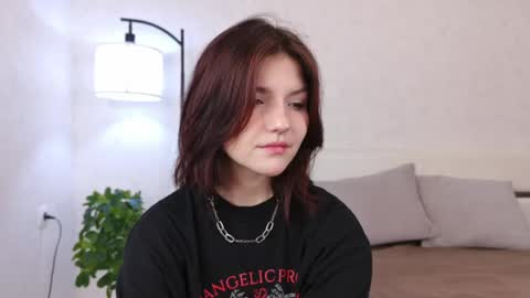 Kim online show from 05/13/26, 05:49