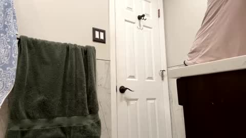 Snapshot of cod338 chatting on 12/02/24, 02:42 cod338 online show from 12/02/24, 02:42