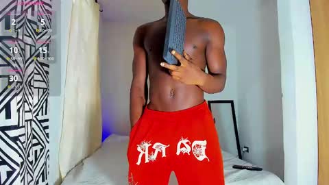 Snapshot of coddy_fit chatting on 10/06/25, 01:52 cody online show from 10/06/25, 01:52