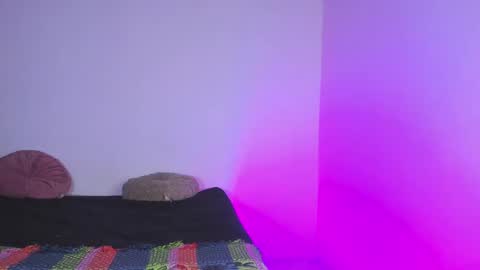 Snapshot of coddy_fit chatting on 11/18/25, 11:47 cody online show from 11/18/25, 11:47