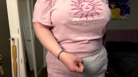 Snapshot of codieraye chatting on 02/20/26, 05:15 TheGoddessCodie online show from 02/20/26, 05:15