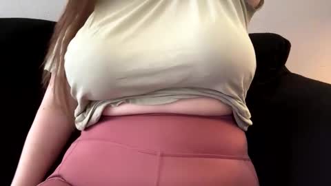 TheGoddessCodie online show from 04/15/26, 09:04