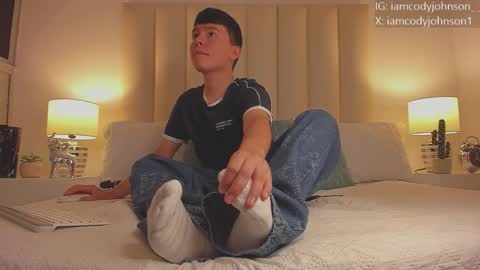 Snapshot of cody_johnsonn_ chatting on 11/17/25, 07:41 CODY online show from 11/17/25, 07:41