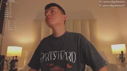 Snapshot of cody_johnsonn_ chatting on 12/05/25, 08:05 CODY online show from 12/05/25, 08:05