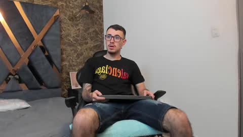 Cody Walker online show from 01/28/25, 05:14