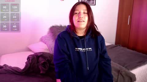 Phia And Luna online show from 10/29/25, 05:20