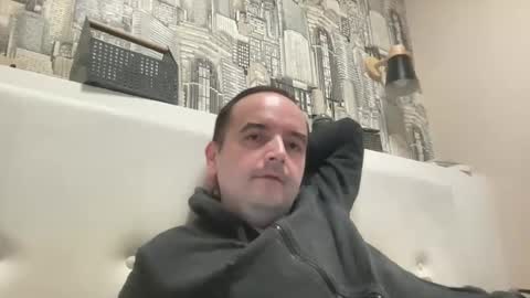 colambus555 online show from 11/19/25, 08:20