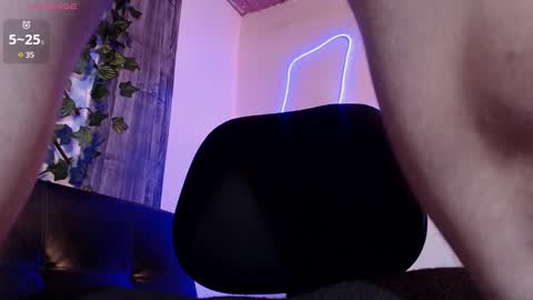 Snapshot of colby_scott chatting on 01/25/25, 07:06 Colby Scott online show from 01/25/25, 07:06