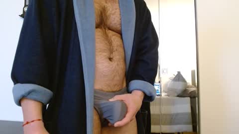 Snapshot of colbymoney chatting on 01/23/25, 01:13 Colby big dick money online show from 01/23/25, 01:13