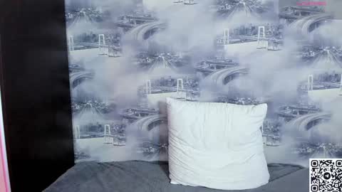 Criss online show from 12/02/24, 01:13