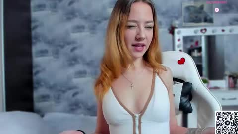 Criss online show from 03/10/25, 03:34