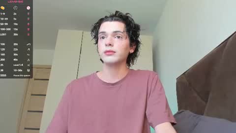 Snapshot of colestorm_ chatting on 06/23/26, 05:38 COLE - ig online show from 06/23/26, 05:38
