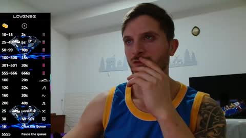 Snapshot of colin_hopex chatting on 10/27/25, 10:03 colin hopex online show from 10/27/25, 10:03