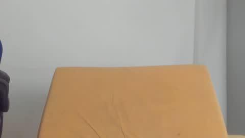 Snapshot of colin_prince2 chatting on 12/16/24, 02:04 COLIN online show from 12/16/24, 02:04