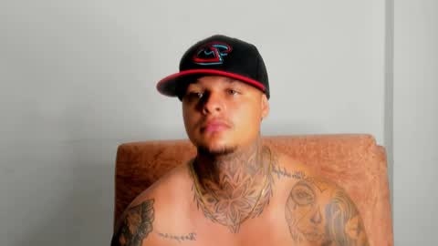 Snapshot of colin_prince2 chatting on 02/22/25, 07:03 COLIN online show from 02/22/25, 07:03