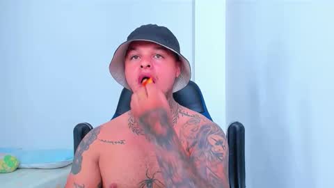 Snapshot of colin_prince2 chatting on 02/13/26, 04:36 COLIN online show from 02/13/26, 04:36